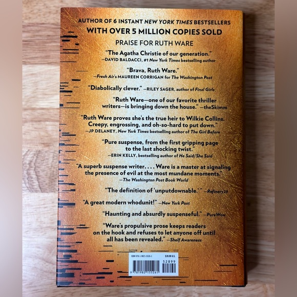 The It Girl: A Novel by Ruth Ware - Picture 3 of 3